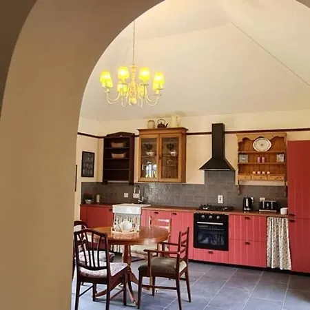 Yellow Heights Holiday home *